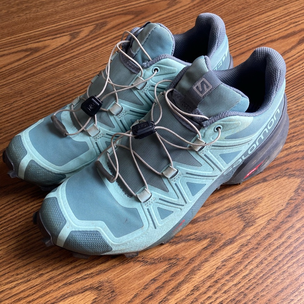 Salomon Speedcross Trail Running Shoes